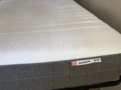LAST SALE - TWIN MATTRESS 1
