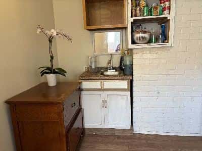 A furnished unit will be available for renting from August 31. 2026 3